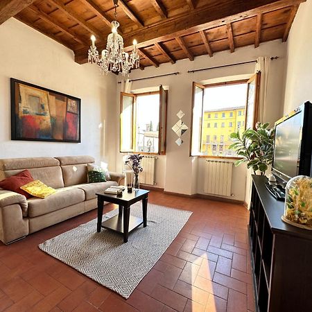 Ferienwohnung Luxurious View On Santa Croce Florenz Exterior foto