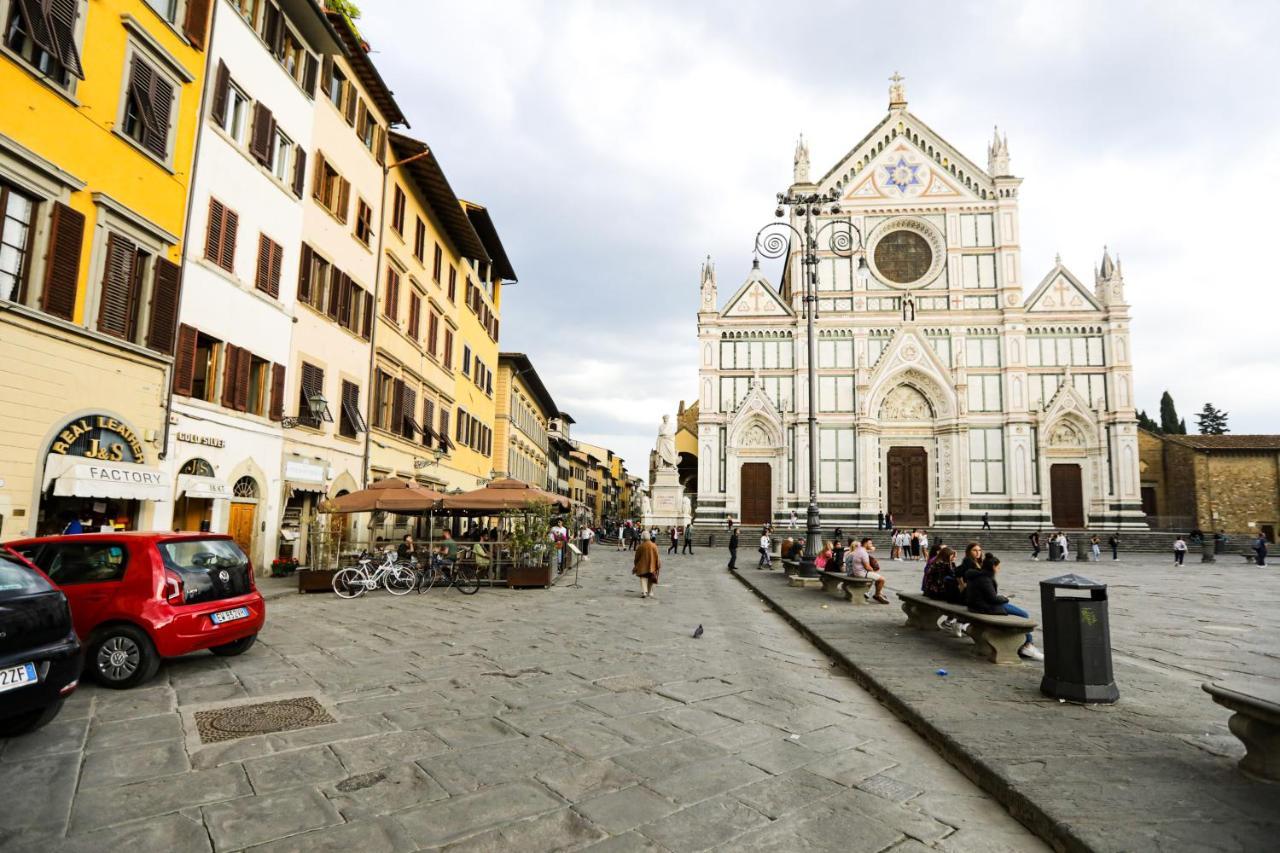 Ferienwohnung Luxurious View On Santa Croce Florenz Exterior foto